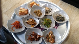 몽돌식육식당