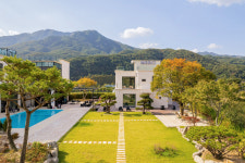 메르씨 골프 앤 풀빌라 리조트