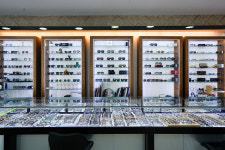 우리안경 위드렌즈 신림점