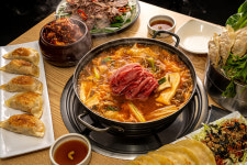 본만두 아주대점