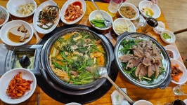 장수흑염소요리전문점