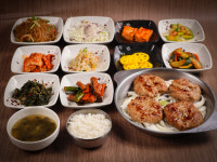 꽃담집