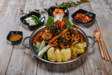 이유있는 감자탕 방촌본점
