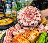 진짜무쇠삼겹 서울신림점