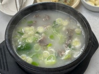 통일로토종순대국
