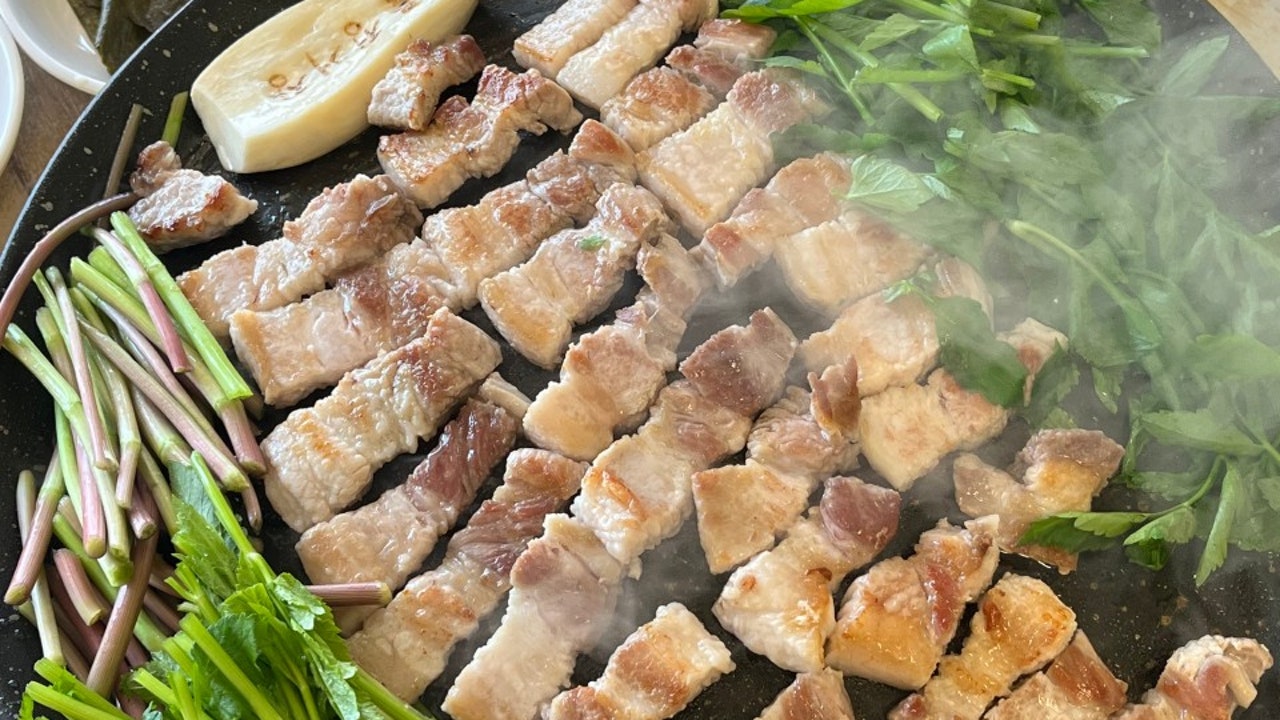 봄정거장 한재미나리삼겹살