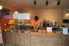 19G 모모이베이커리카페