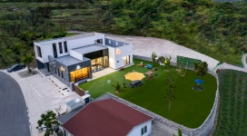 뜨레놀레 키즈풀빌라