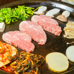 왕뚜껑생삼겹살