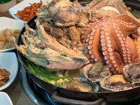 커피먹인닭용추파크 | 베뉴지cc 커피먹인닭