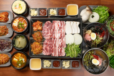 돌판삼겹살 도니댁