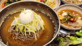 먹골막국수숯불닭갈비