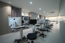 데미안안과의원