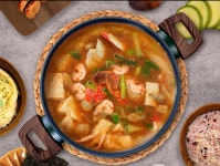 YS food 찌개에 밥이 그냥 뚝딱