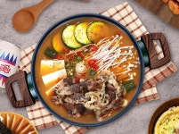 YS food 찌개에 밥이 그냥 뚝딱
