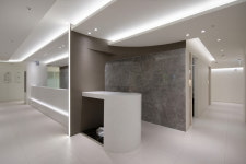 더퍼스트피부과의원 광주