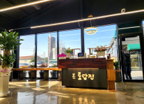 본토담집 삼례본점