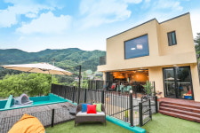 플레이독애견풀빌라