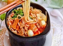 향교연 운남쌀국수 발안점