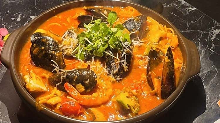 토마토해물스튜