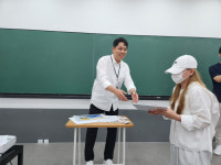 반드시 봄 고등관
