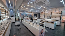 으뜸50안경 사당역점