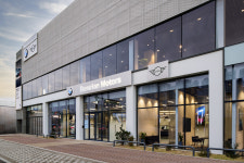 바바리안모터스 BMW 고양전시장