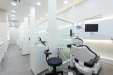 늘봄플란트치과의원