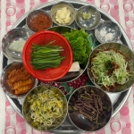 김치찌개 또는 삼겹살