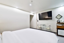 캄레스트 호텔 사상