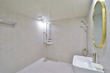 캄레스트 호텔 사상