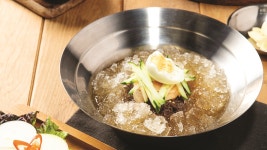 돼지꼬끼요 본점