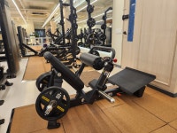 24시헬스KS 바디스타휘트니스 남산점