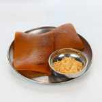 돌담위에흑돼지