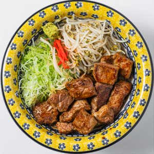 큐브 스테이크 덮밥