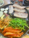 일산미나리솥뚜껑삼겹살