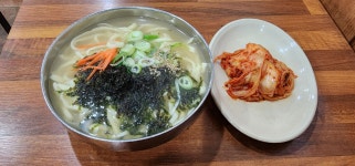 총각손칼국수 대전점