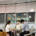 밀크독 켄넬 앤 카페 강아지 하남미사점