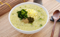 맛깔참죽 &완도미역 서울 증산역점