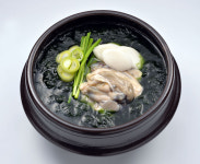 맛깔참죽 &완도미역 서울 증산역점