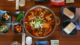 사랑담은묵은지찜찌개 본점