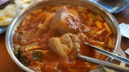 사랑담은묵은지찜찌개 본점