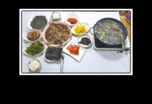 산아래식당