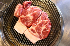 꽃돼지연탄구이