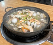 정사부샤브앤칼국수 유성본점