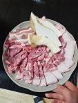 어서오삼겹살