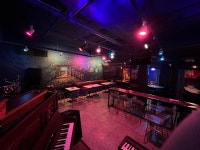 언더더스타즈 감성BAR