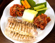 귀한족발 수원망포역점