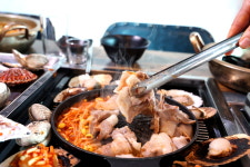 명품고기랑조개랑