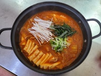 노걸대 짜글이&감자탕 비발디파크점